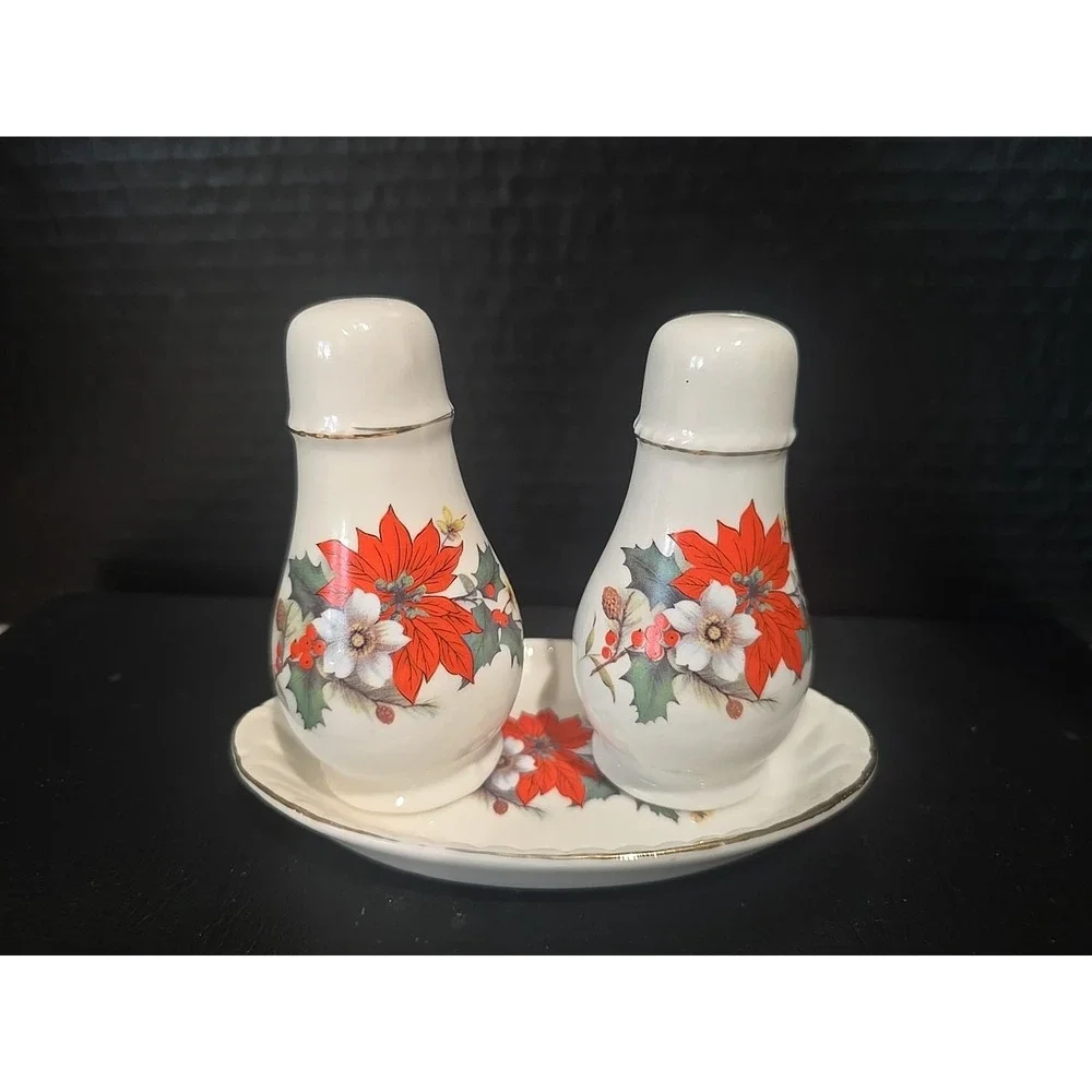 VINTAGE‎ CERAMIC SALT AND PEPPER SHAKERS with DISH